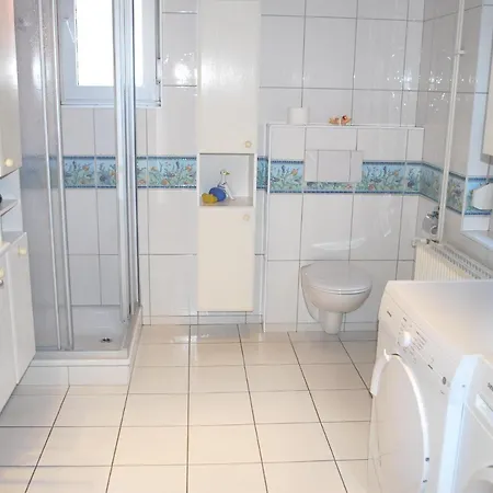 Haus Bergstrasse Nummer 20 Hébergement de vacances *